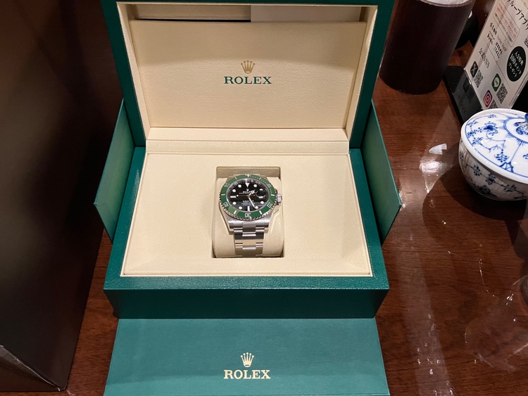 ロレックス サブマリーナー 1266010l（高級時計）の商品画像 - 査定依頼日：2026年1月24日 - 最高査定価格：2,650,000円