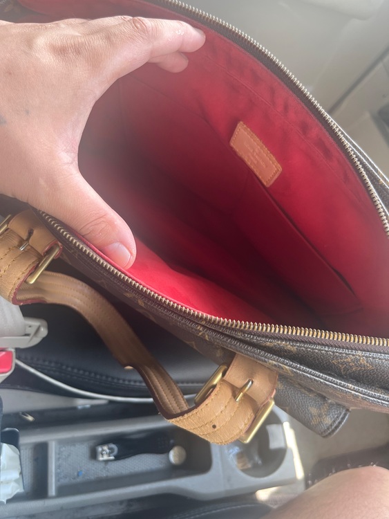 LOUISVUITTONパリス（ブランドバッグ）の商品画像 - 査定依頼日：2025年6月21日 - 最高査定価格：65,000円