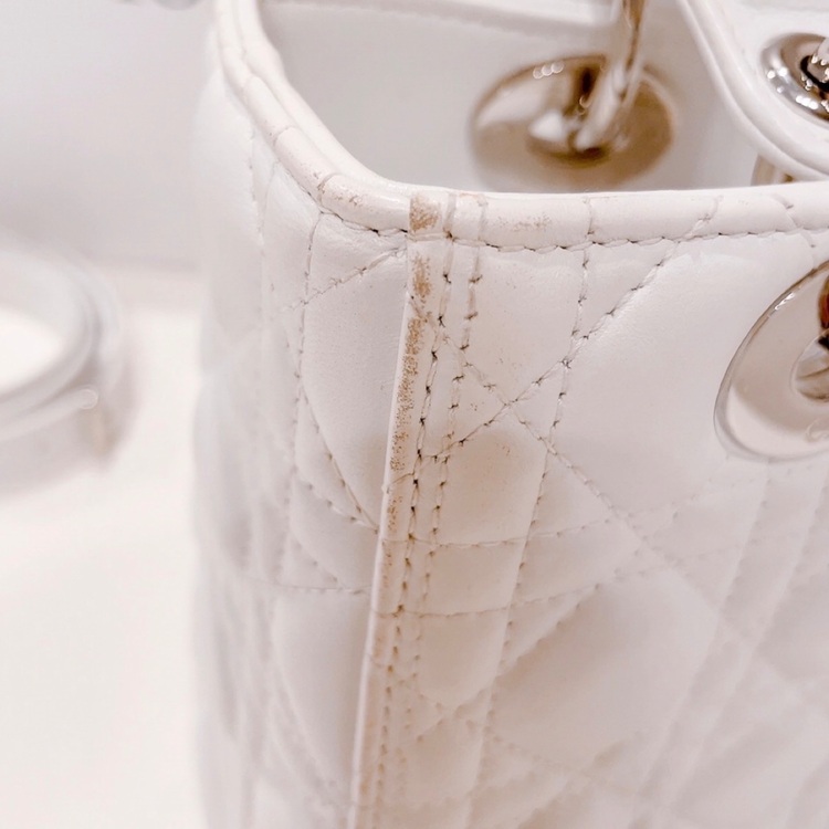 レディディオール シリアルナンバー 12-BO-0116（ブランドバッグ）の商品画像 - 査定依頼日：2025年6月11日 - 最高査定価格：250,000円