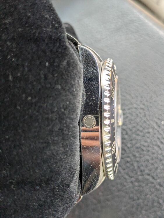 ロレックス シードゥエラー 126600（高級時計）の商品画像 - 査定依頼日：2025年10月29日 - 最高査定価格：1,800,000円