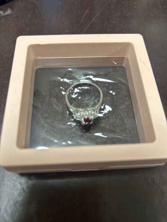 ルビーの指輪（金・貴金属）の商品画像 - 査定依頼日：2025年3月25日 - 最高査定価格：35,000円