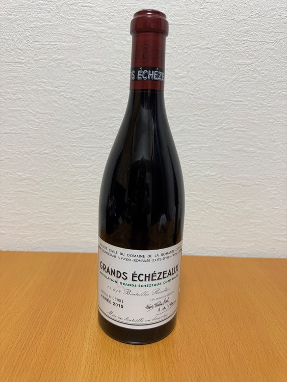 グラン・エシェゾー2015（お酒）の商品画像 - 査定依頼日：2025年8月19日 - 最高査定価格：330,000円