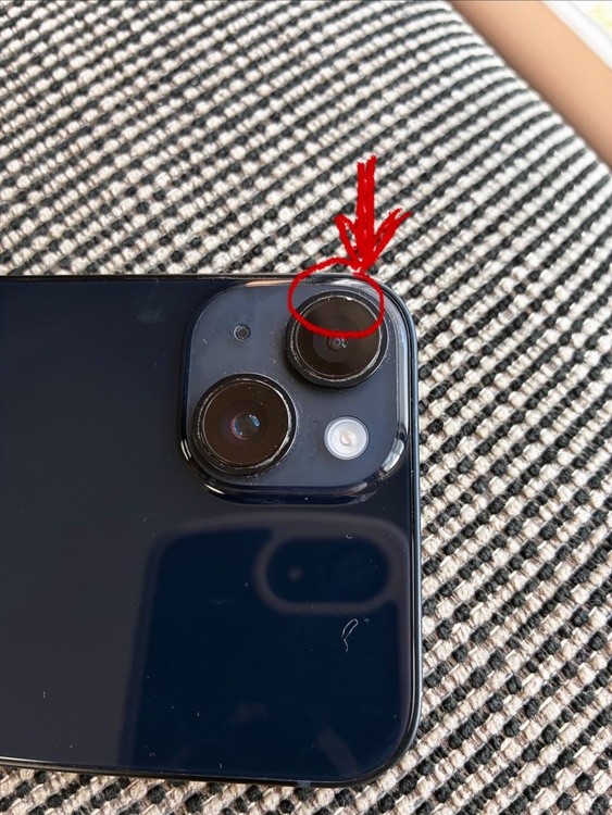 iPhone 14 128GB SIMフリー（スマホ）の商品画像 - 査定依頼日：2026年4月8日 - 最高査定価格：47,000円