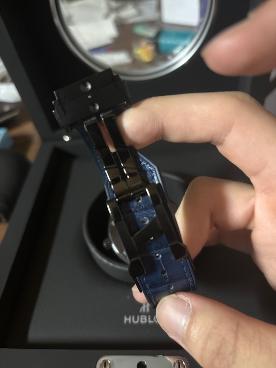 ウブロ クラシックフュージョン （高級時計）の商品画像 - 査定依頼日：2025年10月14日 - 最高査定価格：600,000円