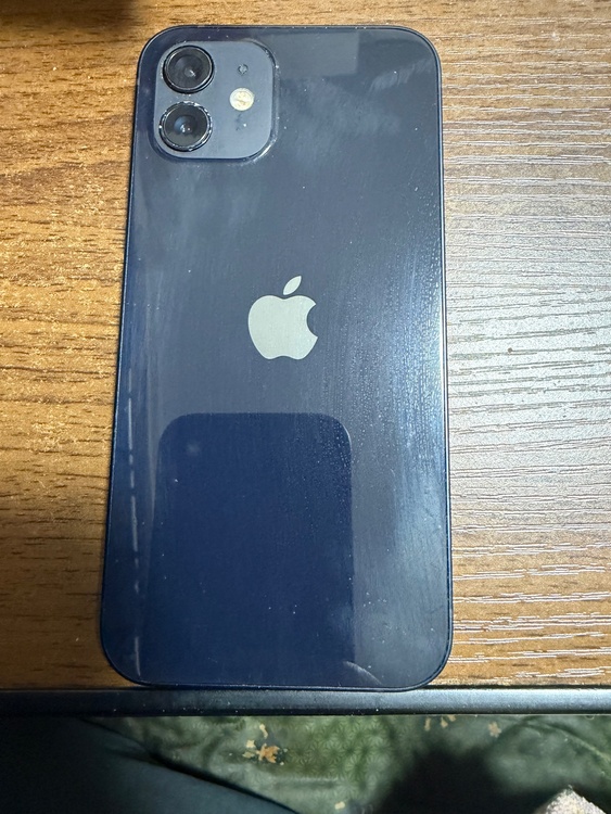 iPhone 12 256GB Softbank（スマホ）の商品画像 - 査定依頼日：2026年5月1日 - 最高査定価格：35,000円