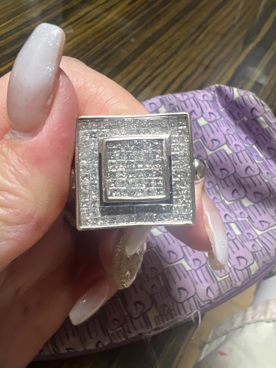 ダイヤ　指輪（金・貴金属）の商品画像 - 査定依頼日：2026年1月5日 - 最高査定価格：100,000円