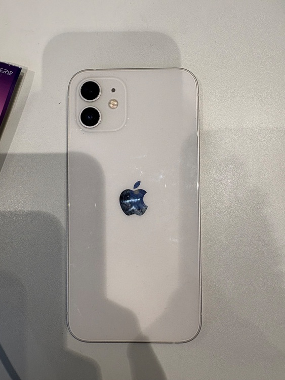 iPhone 12 128GB SIMフリー（スマホ）の商品画像 - 査定依頼日：2026年2月10日 - 最高査定価格：24,000円