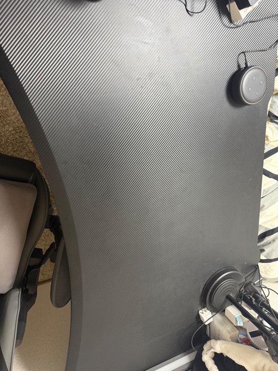 ゲーミングデスク（家具・寝具）の商品画像 - 査定依頼日：2025年12月17日 - 最高査定価格：1,000円