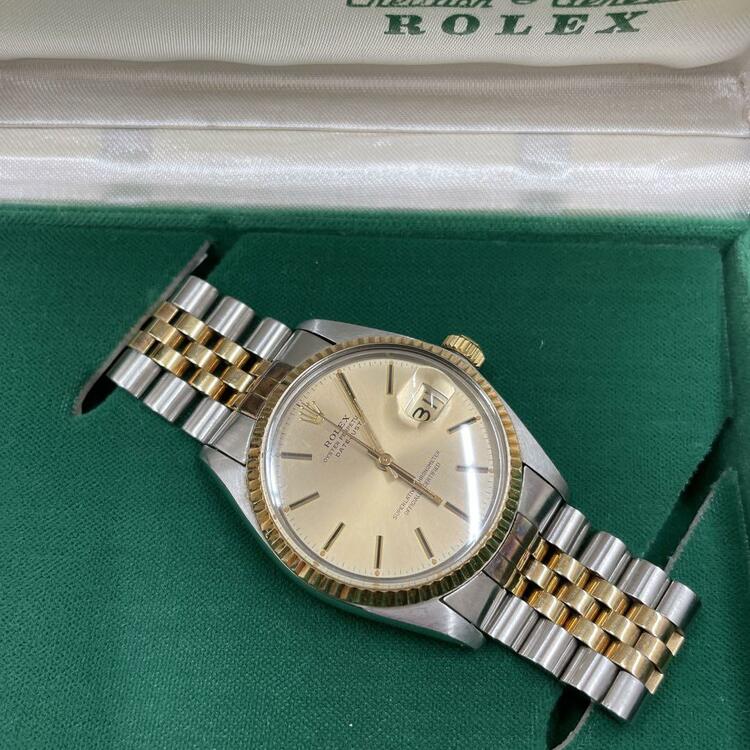 16013（高級時計）の商品画像 - 査定依頼日：2025年3月9日 - 最高査定価格：700,000円