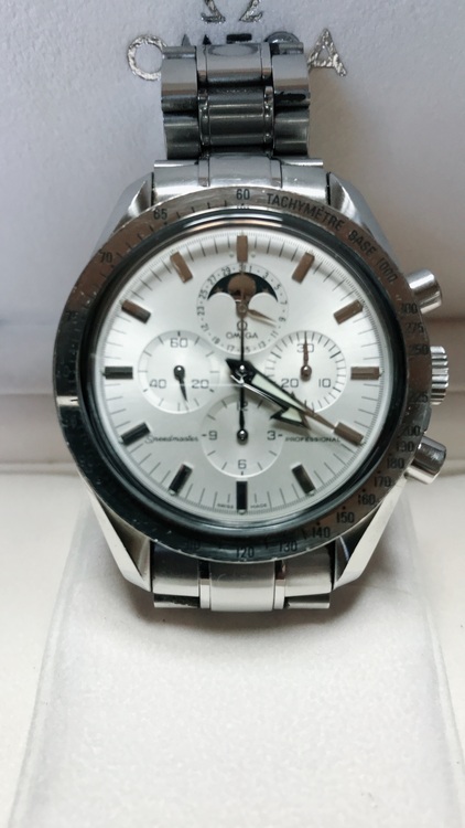 スピードマスタームーンフェイズ（高級時計）の商品画像 - 査定依頼日：2025年8月17日 - 最高査定価格：750,000円
