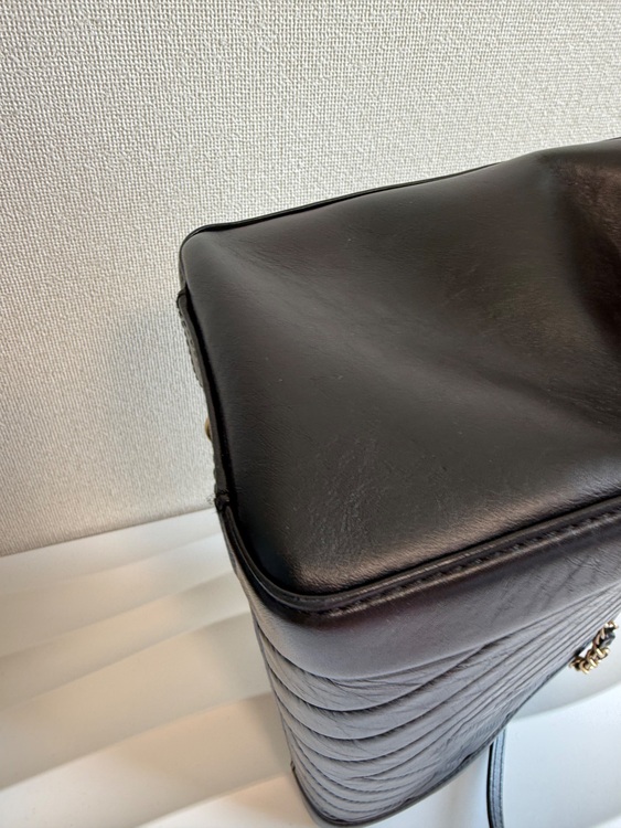 キルティングトートバッグ（ブランドバッグ）の商品画像 - 査定依頼日：2025年7月29日 - 最高査定価格：240,000円