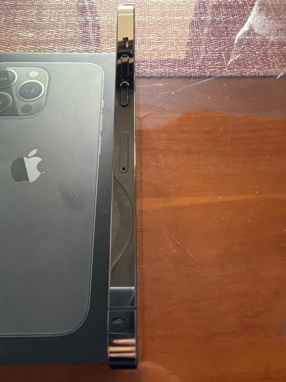 iPhone 13 Pro 256GB docomo（スマホ）の商品画像 - 査定依頼日：2026年4月5日 - 最高査定価格：49,000円