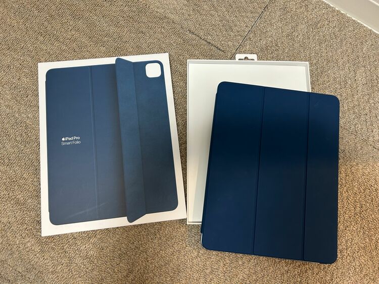 iPad Pro Smart Folio（PC・タブレット）の商品画像 - 査定依頼日：2025年11月3日 - 最高査定価格：2,000円