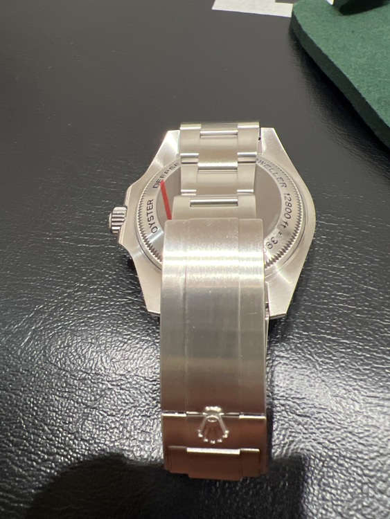 ロレックス シードゥエラー Ref116660（高級時計）の商品画像 - 査定依頼日：2025年9月12日 - 最高査定価格：1,800,000円