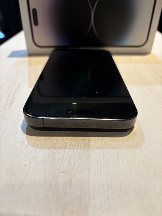 iPhone 14 Pro Max 256GB au（スマホ）の商品画像 - 査定依頼日：2026年4月11日 - 最高査定価格：67,000円