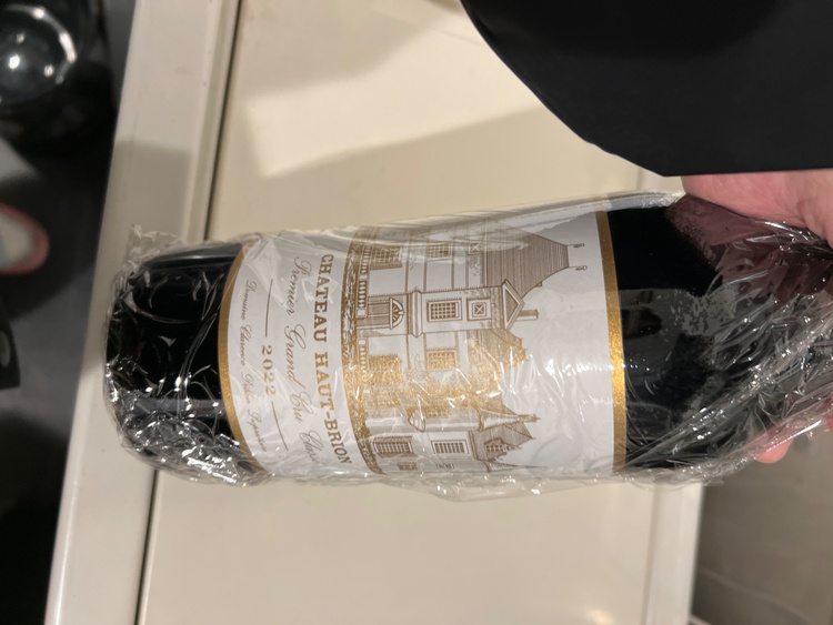 シャトーオーブリオン（お酒）の商品画像 - 査定依頼日：2026年3月14日 - 最高査定価格：70,000円