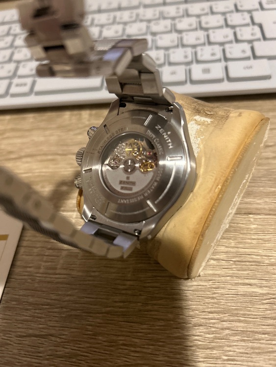 ゼニス エルプリメロ （高級時計）の商品画像 - 査定依頼日：2025年10月19日 - 最高査定価格：350,000円