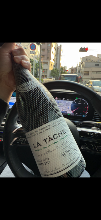 ワイン ラ・ターシュ （お酒）の商品画像 - 査定依頼日：2026年1月29日 - 最高査定価格：700,000円