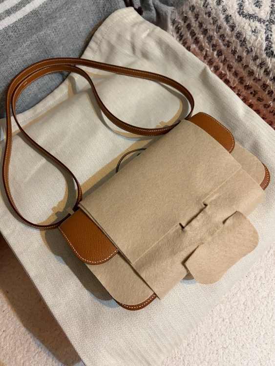 コンスタンスエラン（ブランドバッグ）の商品画像 - 査定依頼日：2026年2月13日 - 最高査定価格：1,600,000円