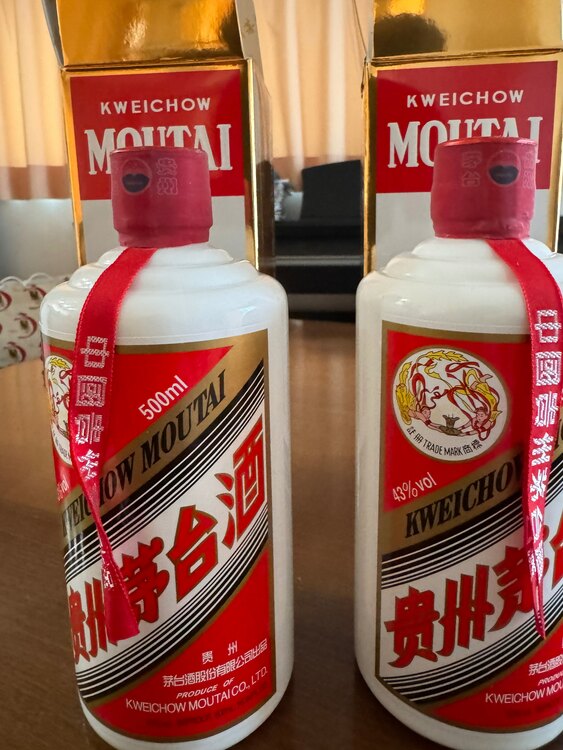 マオタイ（お酒）の商品画像 - 査定依頼日：2025年1月28日 - 最高査定価格：12,000円