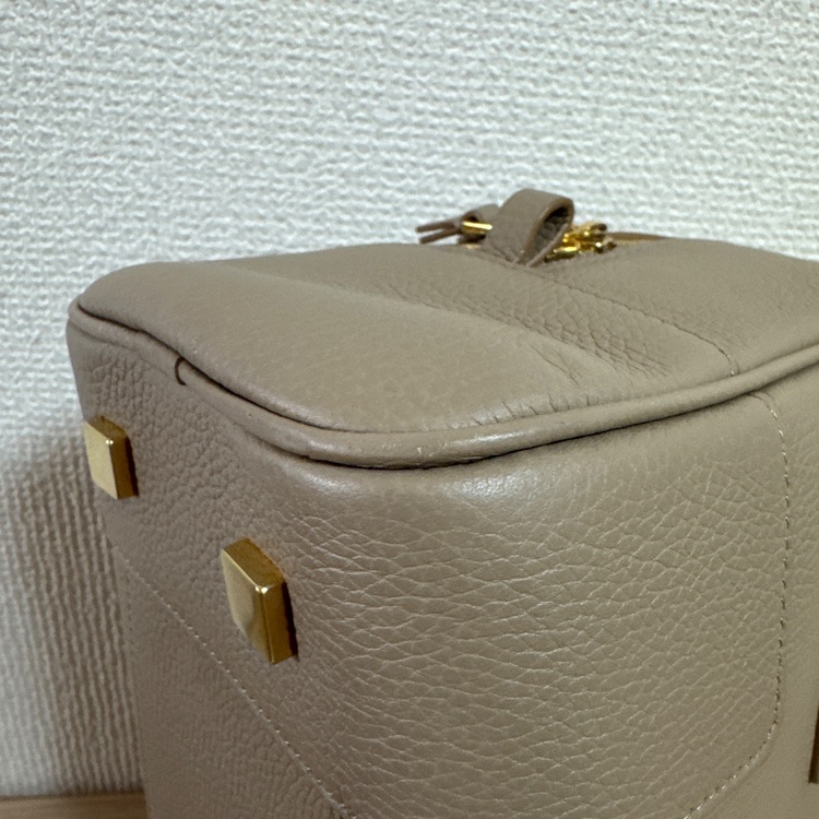 アマソナ28（古着・ファッション）の商品画像 - 査定依頼日：2025年10月2日 - 最高査定価格：60,000円