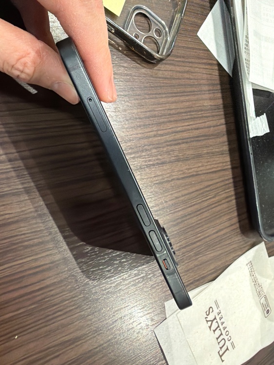 iPhone 15 256GB SIMフリー（スマホ）の商品画像 - 査定依頼日：2026年1月23日 - 最高査定価格：100,000円