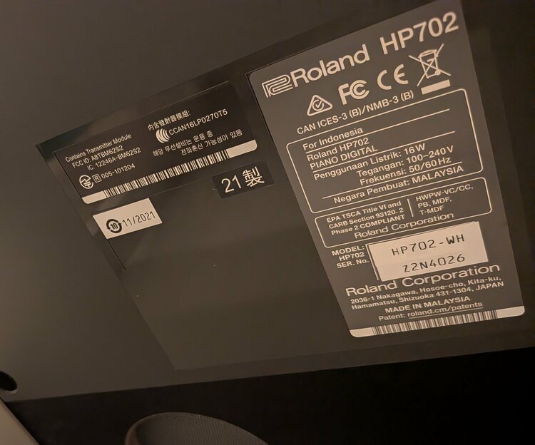 HP702-WH（ピアノ・楽器・PA機材）の商品画像 - 査定依頼日：2026年5月6日 - 最高査定価格：5,000円