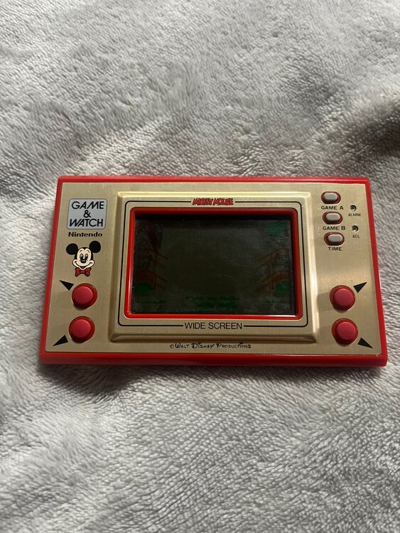 ゲーム＆ウォッチ ミッキーマウス(ワイドスクリーン)（ゲーム機本体・ゲームソフト）の商品画像 - 査定依頼日：2025年4月2日 - 最高査定価格：4,000円