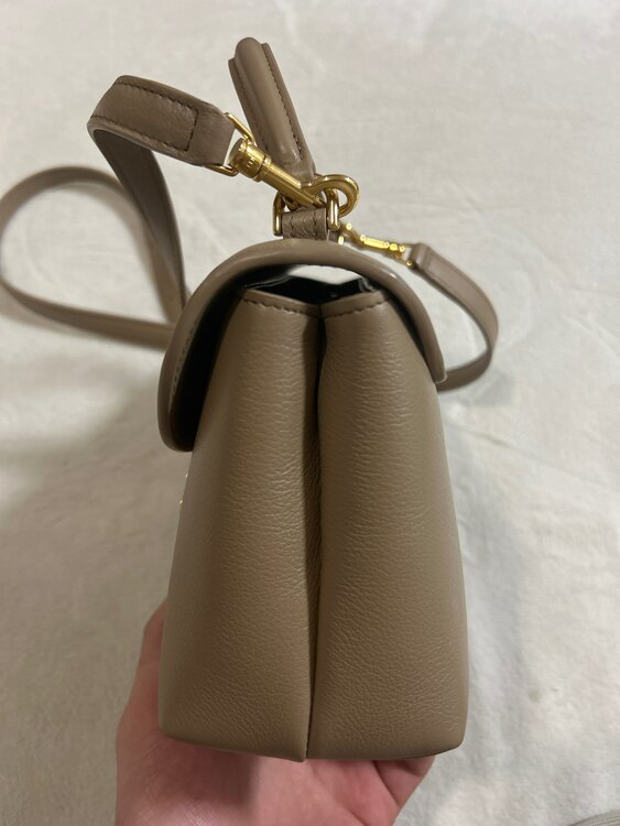 セリーヌ  （ブランドバッグ）の商品画像 - 査定依頼日：2025年4月23日 - 最高査定価格：180,000円