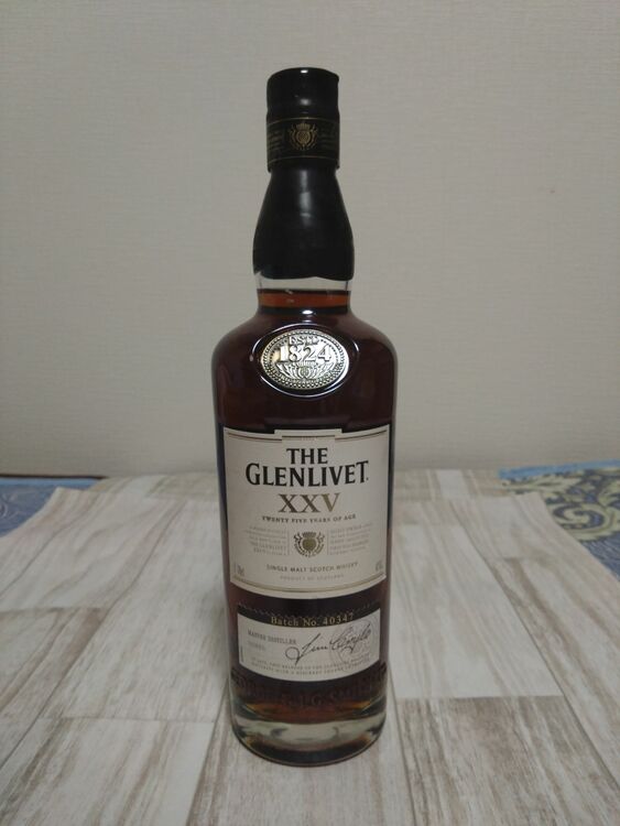 グレンリベット25年（お酒）の商品画像 - 査定依頼日：2025年9月1日 - 最高査定価格：40,000円