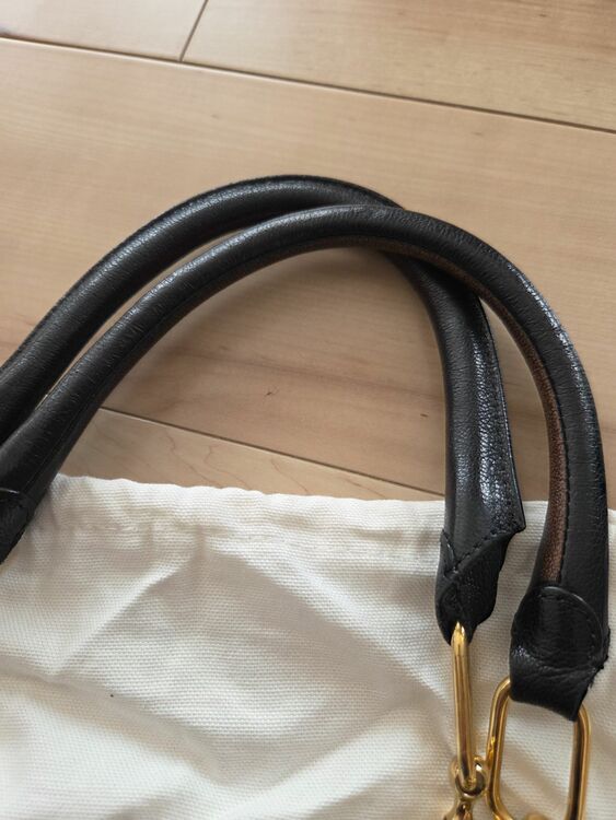 その他 クロエ （ブランドバッグ）の商品画像 - 査定依頼日：2025年11月21日 - 最高査定価格：15,000円