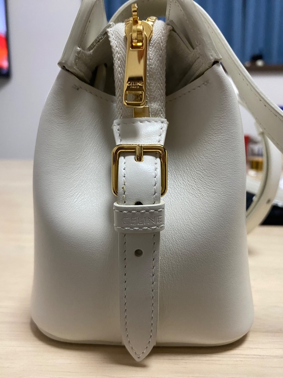 セリーヌ  （ブランドバッグ）の商品画像 - 査定依頼日：2026年2月3日 - 最高査定価格：130,000円