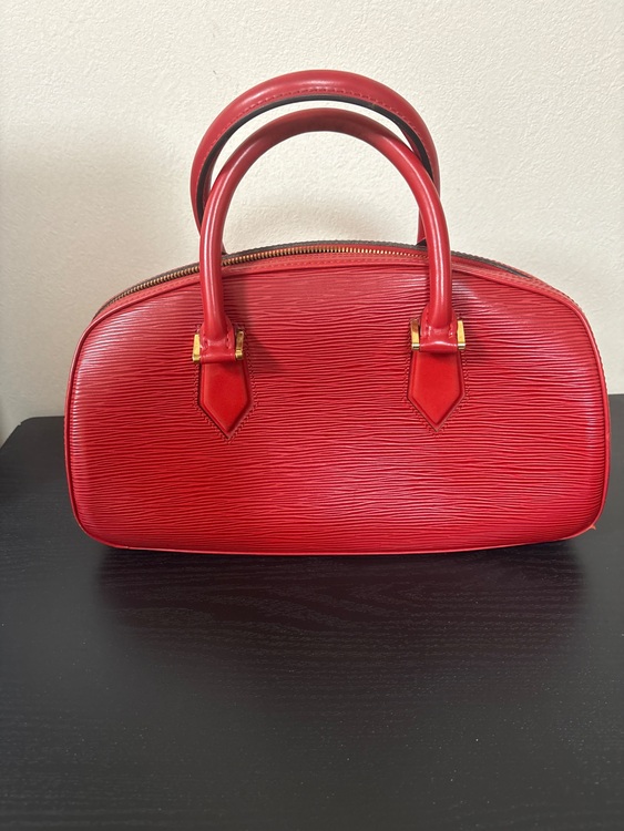 ジャスミン（ブランドバッグ）の商品画像 - 査定依頼日：2025年11月22日 - 最高査定価格：75,000円