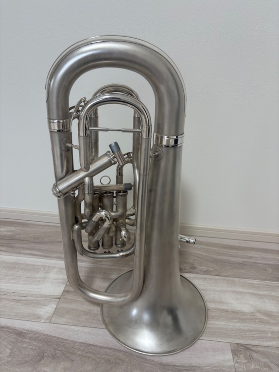 ウィルソン　ユーフォニウム　TA2900SS/GP サテンシルバー　インナーゴールド（ピアノ・楽器・PA機材）の商品画像 - 査定依頼日：2026年7月9日 - 最高査定価格：300,000円