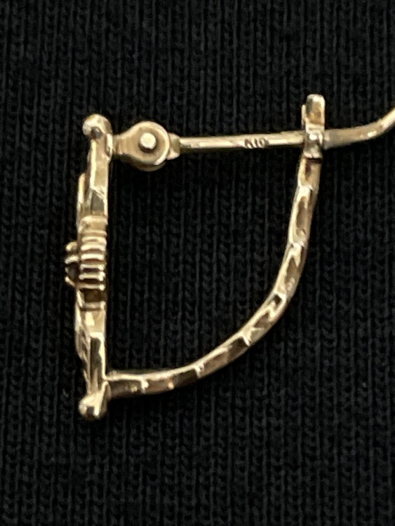 ピアス（金・貴金属）の商品画像 - 査定依頼日：2026年3月4日 - 最高査定価格：25,000円