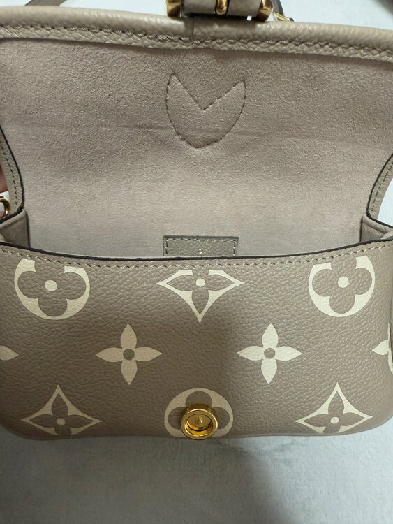 ルイヴィトン ルイヴィトン(その他) （ブランドバッグ）の商品画像 - 査定依頼日：2025年1月27日 - 最高査定価格：240,000円