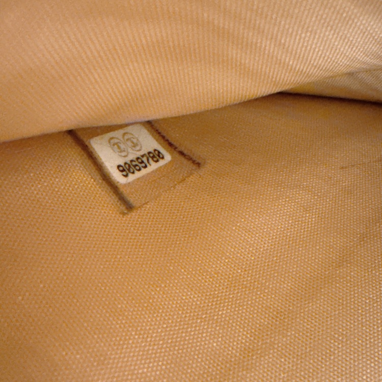 長財布（古着・ファッション）の商品画像 - 査定依頼日：2025年10月24日 - 最高査定価格：60,000円