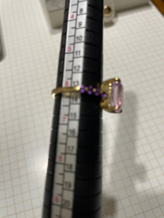 K10クンツァイトとアメシストのリング（金・貴金属）の商品画像 - 査定依頼日：2025年5月19日 - 最高査定価格：12,000円