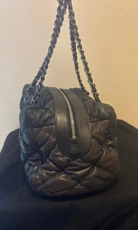 ココマーク付き キルティング チェーンショルダーバッグ（ブランドバッグ）の商品画像 - 査定依頼日：2025年10月29日 - 最高査定価格：200,000円