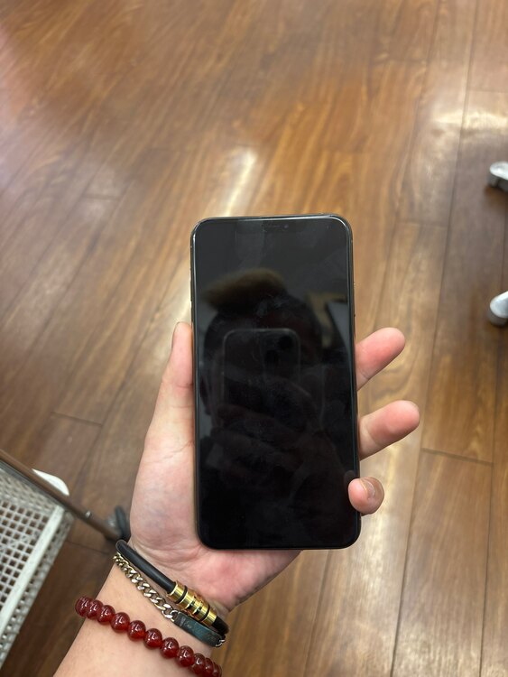 iPhoneXS Max 256GB Softbank（スマホ）の商品画像 - 査定依頼日：2025年4月22日 - 最高査定価格：29,000円