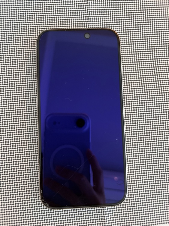 iPhone 15 Pro 128GB docomo（スマホ）の商品画像 - 査定依頼日：2026年2月15日 - 最高査定価格：81,000円