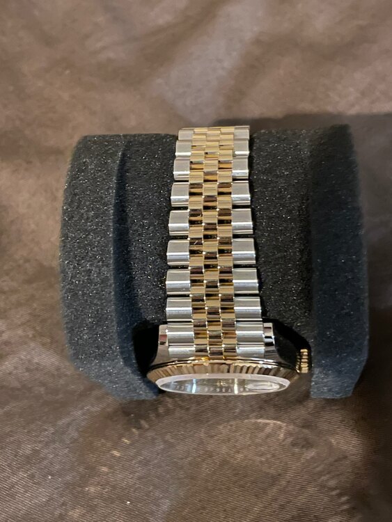 ロレックス デイトジャスト 12623（高級時計）の商品画像 - 査定依頼日：2025年3月21日 - 最高査定価格：2,860,000円