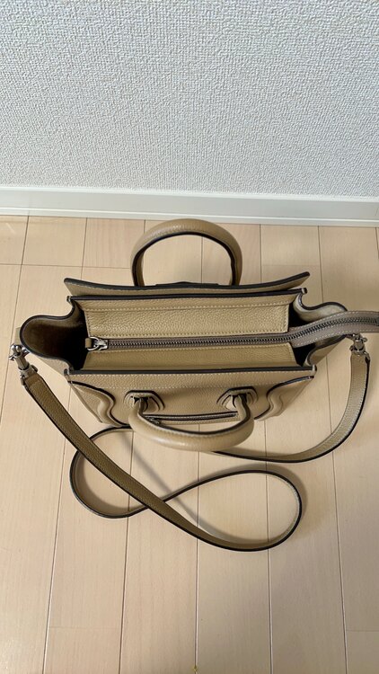 ラゲージナノショッパー（ブランドバッグ）の商品画像 - 査定依頼日：2025年4月13日 - 最高査定価格：140,000円