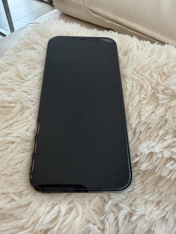 iPhone12ProMax（スマホ）の商品画像 - 査定依頼日：2026年6月27日 - 最高査定価格：45,500円