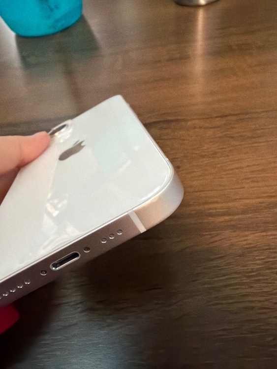 iPhone 14 256GB docomo（スマホ）の商品画像 - 査定依頼日：2026年1月27日 - 最高査定価格：49,000円