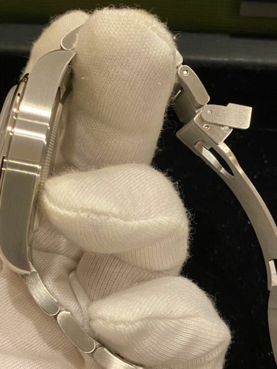 レンジャー　ステンレスベルト（高級時計）の商品画像 - 査定依頼日：2025年10月6日 - 最高査定価格：300,000円