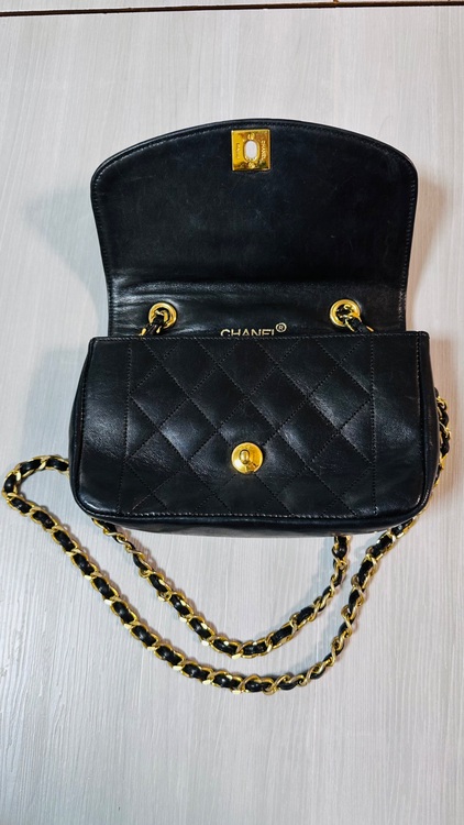 シャネル シャネル(その他) （ブランドバッグ）の商品画像 - 査定依頼日：2025年6月21日 - 最高査定価格：300,000円