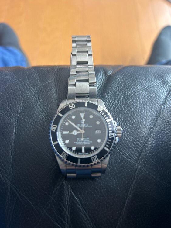 ロレックス シードゥエラー （高級時計）の商品画像 - 査定依頼日：2025年4月30日 - 最高査定価格：1,400,000円