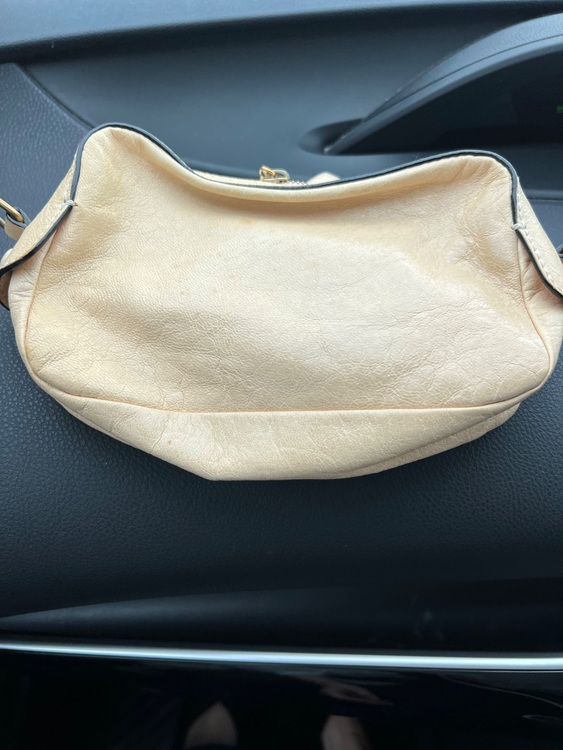 その他 クロエ （ブランドバッグ）の商品画像 - 査定依頼日：2025年6月24日 - 最高査定価格：10,000円