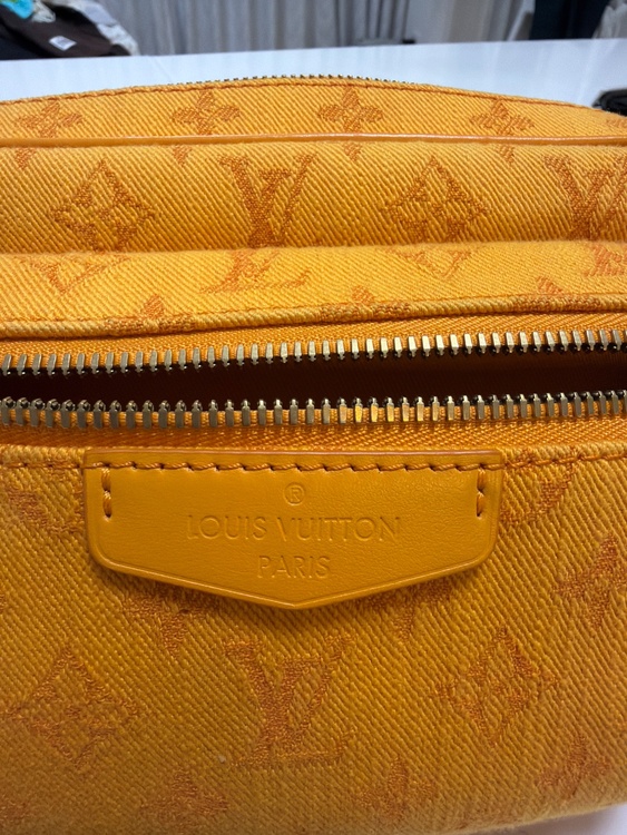ルイヴィトン　バック（ブランドバッグ）の商品画像 - 査定依頼日：2026年3月16日 - 最高査定価格：130,000円
